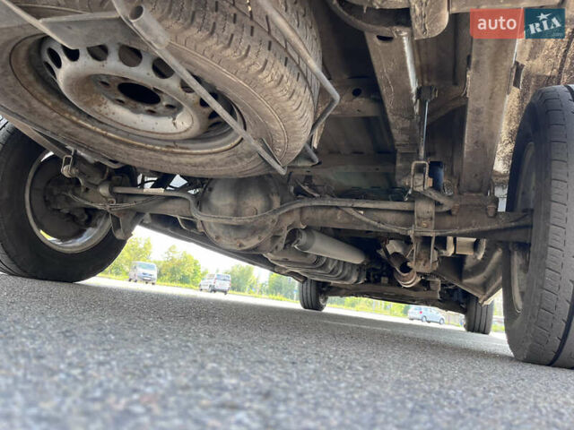 Сірий Фольксваген Крафтєр, об'ємом двигуна 1.97 л та пробігом 262 тис. км за 25000 $, фото 24 на Automoto.ua