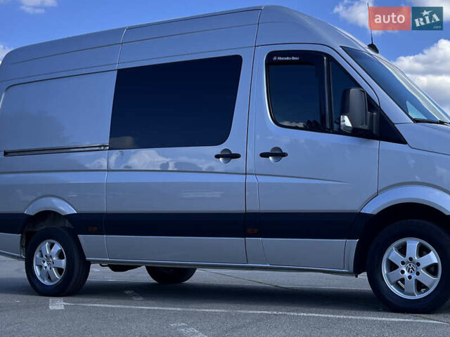 Сірий Фольксваген Крафтєр, об'ємом двигуна 1.97 л та пробігом 262 тис. км за 25000 $, фото 7 на Automoto.ua