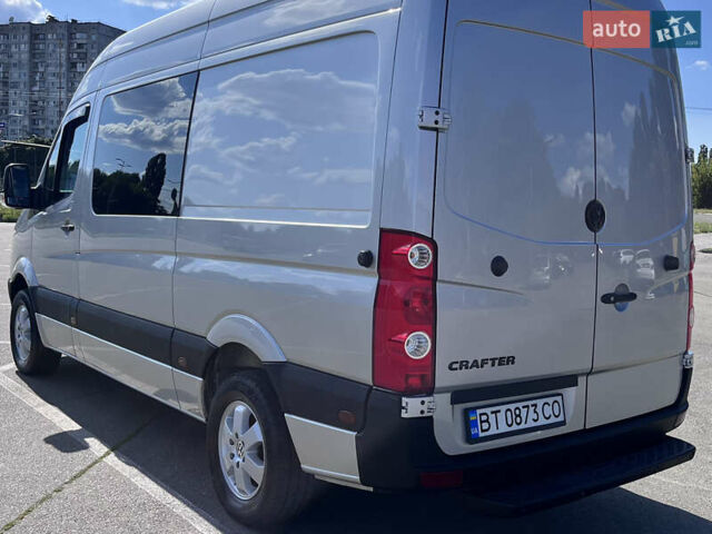 Сірий Фольксваген Крафтєр, об'ємом двигуна 1.97 л та пробігом 262 тис. км за 25000 $, фото 23 на Automoto.ua
