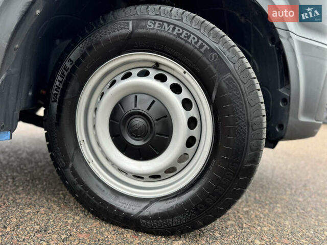 Синий Фольксваген Крафтер, объемом двигателя 2 л и пробегом 220 тыс. км за 28500 $, фото 22 на Automoto.ua