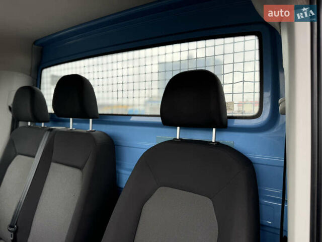 Синий Фольксваген Крафтер, объемом двигателя 2 л и пробегом 220 тыс. км за 28500 $, фото 92 на Automoto.ua