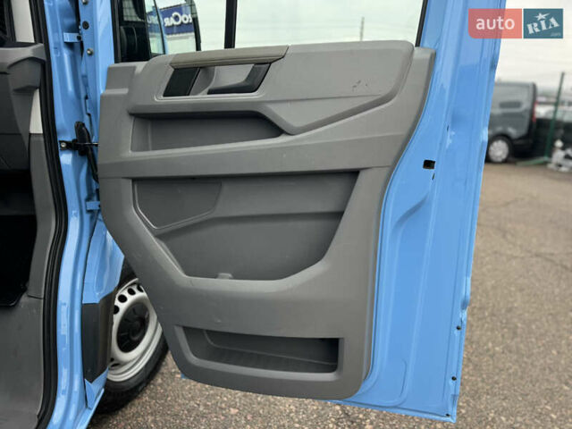 Синий Фольксваген Крафтер, объемом двигателя 2 л и пробегом 220 тыс. км за 28500 $, фото 108 на Automoto.ua