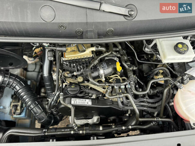 Синий Фольксваген Крафтер, объемом двигателя 2 л и пробегом 220 тыс. км за 28500 $, фото 62 на Automoto.ua