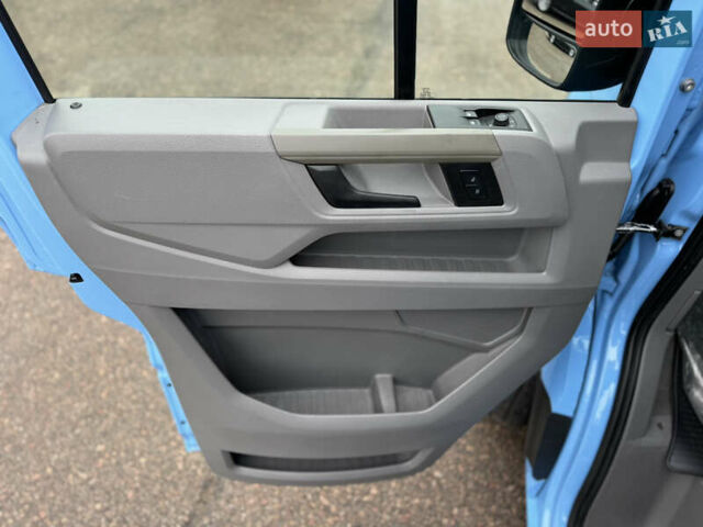 Синий Фольксваген Крафтер, объемом двигателя 2 л и пробегом 220 тыс. км за 28500 $, фото 80 на Automoto.ua