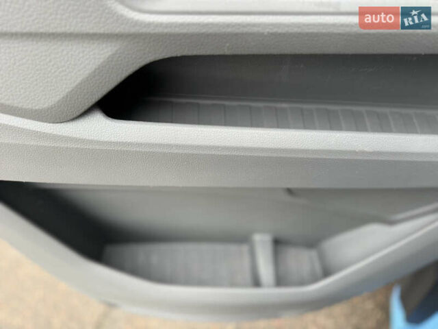 Синий Фольксваген Крафтер, объемом двигателя 2 л и пробегом 220 тыс. км за 28500 $, фото 83 на Automoto.ua