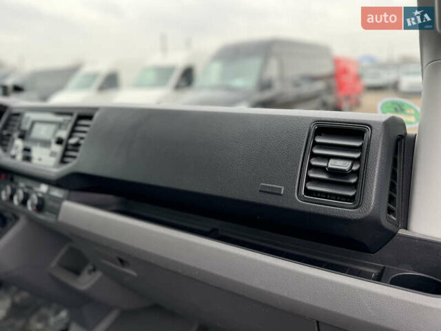 Синий Фольксваген Крафтер, объемом двигателя 2 л и пробегом 220 тыс. км за 28500 $, фото 107 на Automoto.ua