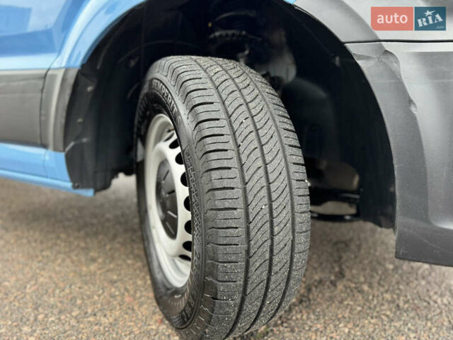 Синий Фольксваген Крафтер, объемом двигателя 2 л и пробегом 220 тыс. км за 28500 $, фото 21 на Automoto.ua