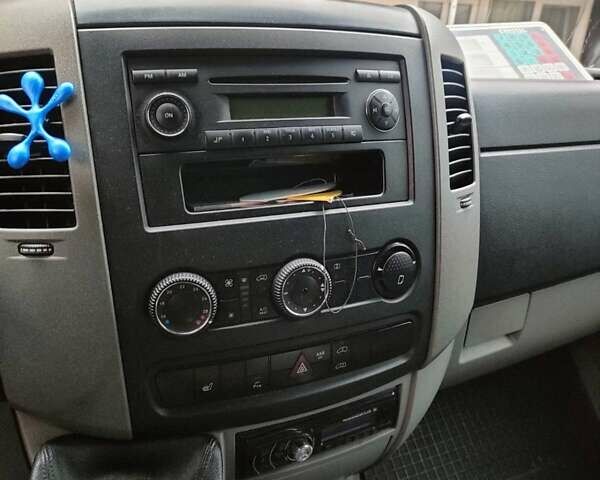 Синій Фольксваген Крафтєр, об'ємом двигуна 1.97 л та пробігом 548 тис. км за 12700 $, фото 11 на Automoto.ua