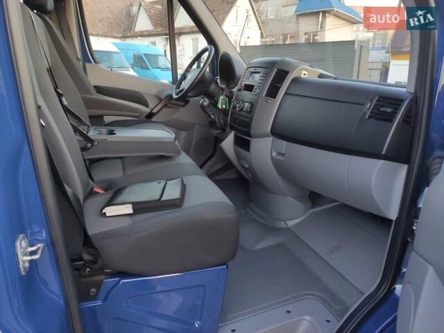 Синій Фольксваген Крафтєр, об'ємом двигуна 1.97 л та пробігом 273 тис. км за 19500 $, фото 59 на Automoto.ua