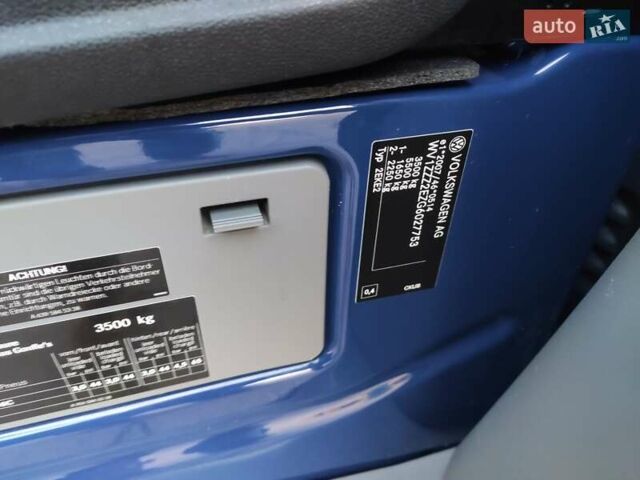 Синій Фольксваген Крафтєр, об'ємом двигуна 1.97 л та пробігом 273 тис. км за 19500 $, фото 45 на Automoto.ua