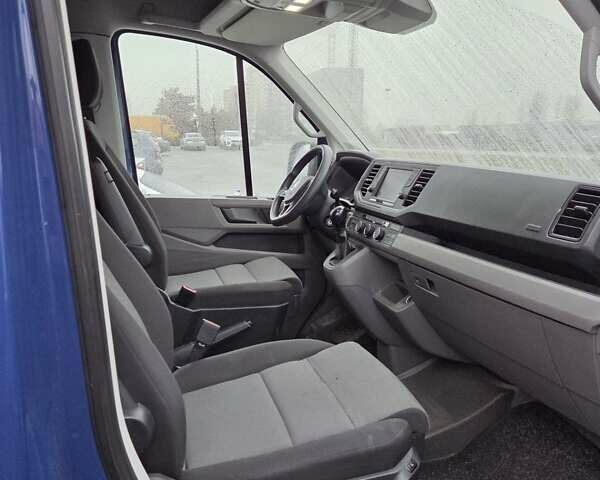 Синий Фольксваген Крафтер, объемом двигателя 2 л и пробегом 300 тыс. км за 25000 $, фото 13 на Automoto.ua