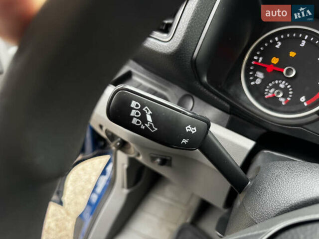 Фольксваген Крафтер 2018 в Житомире на Automoto.ua Синий Фольксваген Крафтер, объемом двигателя 2 л и пробегом 314 тыс. км за 21999 $, фото 26 на Automoto.ua