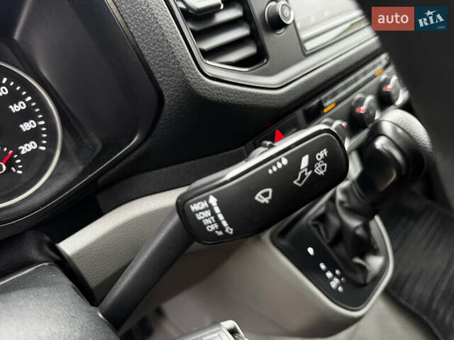 Фольксваген Крафтер 2018 в Житомире на Automoto.ua Синий Фольксваген Крафтер, объемом двигателя 2 л и пробегом 314 тыс. км за 21999 $, фото 27 на Automoto.ua