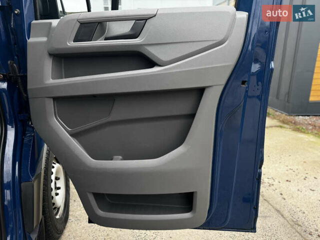 Фольксваген Крафтер 2018 в Житомире на Automoto.ua Синий Фольксваген Крафтер, объемом двигателя 2 л и пробегом 314 тыс. км за 21999 $, фото 40 на Automoto.ua