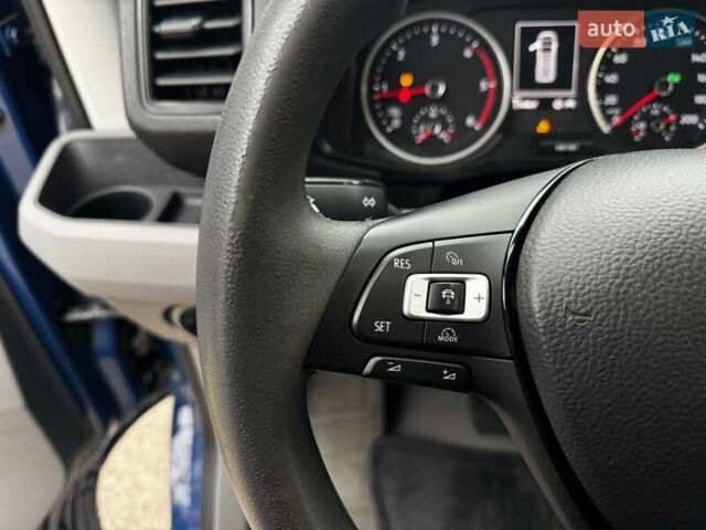 Фольксваген Крафтер 2018 в Житомире на Automoto.ua Синий Фольксваген Крафтер, объемом двигателя 2 л и пробегом 314 тыс. км за 21999 $, фото 24 на Automoto.ua