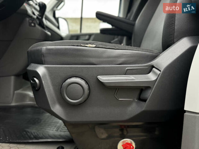 Фольксваген Крафтер 2018 в Житомире на Automoto.ua Синий Фольксваген Крафтер, объемом двигателя 2 л и пробегом 314 тыс. км за 21999 $, фото 21 на Automoto.ua