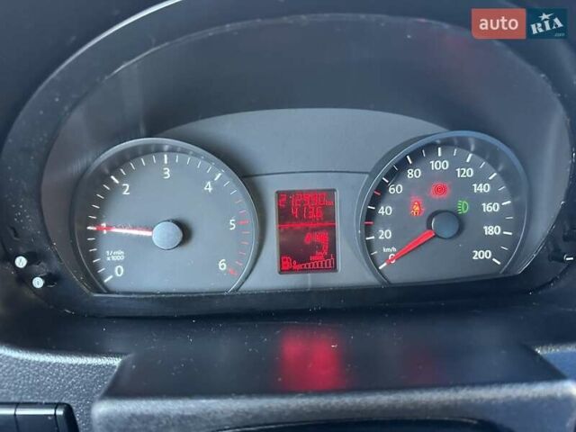 Синій Фольксваген Крафтєр, об'ємом двигуна 2 л та пробігом 212 тис. км за 18200 $, фото 13 на Automoto.ua