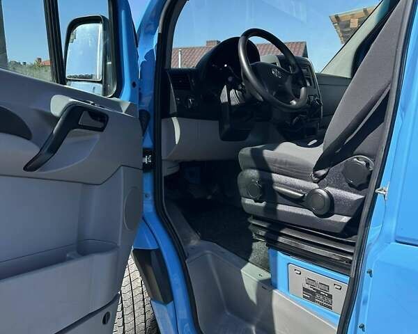 Синій Фольксваген Крафтєр, об'ємом двигуна 2 л та пробігом 212 тис. км за 18200 $, фото 26 на Automoto.ua