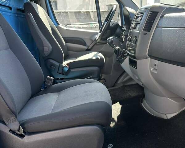 Синій Фольксваген Крафтєр, об'ємом двигуна 2 л та пробігом 212 тис. км за 18200 $, фото 21 на Automoto.ua