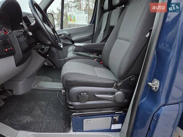 Синий Фольксваген Крафтер, объемом двигателя 1.97 л и пробегом 263 тыс. км за 18500 $, фото 26 на Automoto.ua