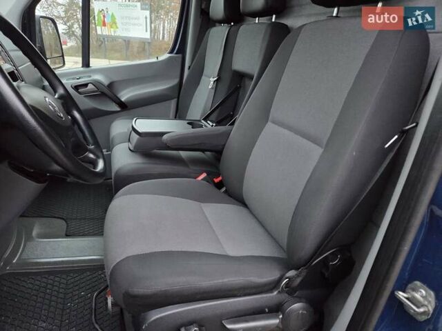 Синий Фольксваген Крафтер, объемом двигателя 1.97 л и пробегом 263 тыс. км за 18500 $, фото 28 на Automoto.ua