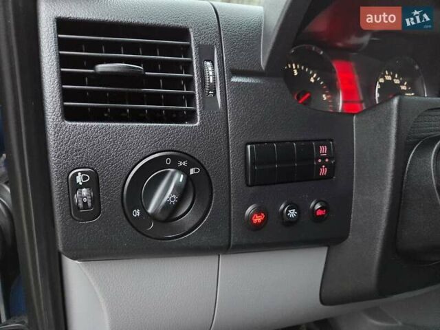 Синий Фольксваген Крафтер, объемом двигателя 1.97 л и пробегом 263 тыс. км за 18500 $, фото 30 на Automoto.ua