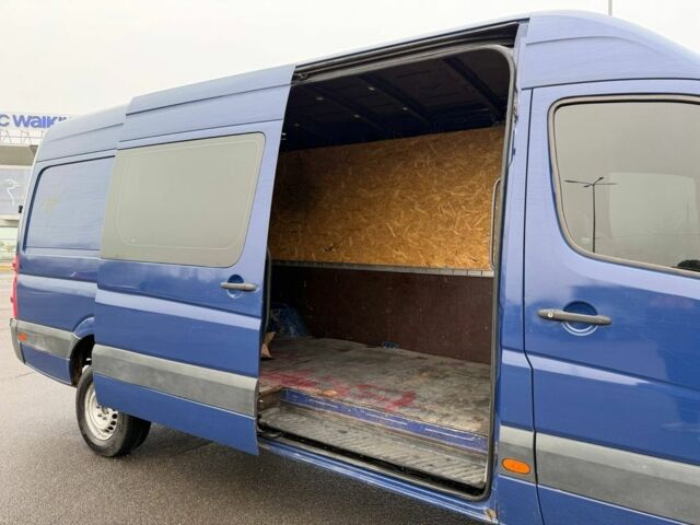 Синій Фольксваген Крафтєр, об'ємом двигуна 2.5 л та пробігом 380 тис. км за 12300 $, фото 5 на Automoto.ua