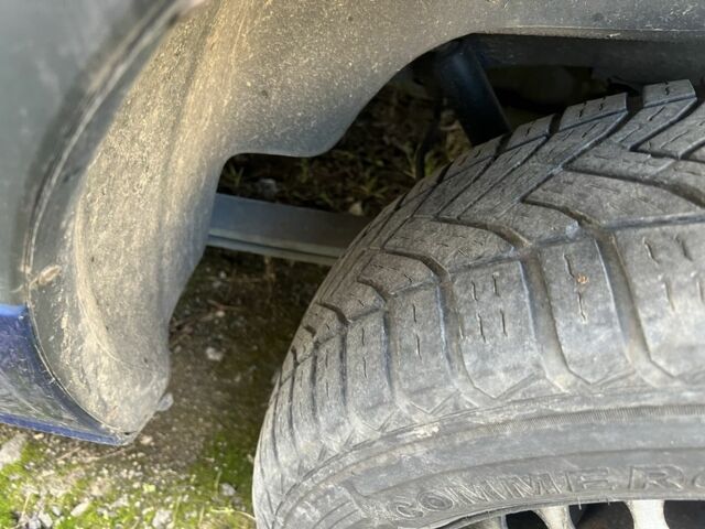 Фольксваген Крафтєр 2011 у Белой Церкве на Automoto.ua Синій Фольксваген Крафтєр, об'ємом двигуна 2 л та пробігом 480 тис. км за 8000 $, фото 4 на Automoto.ua