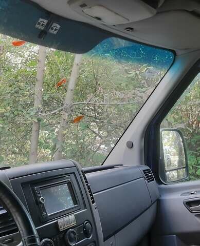 Синий Фольксваген Крафтер, объемом двигателя 2.46 л и пробегом 229 тыс. км за 20000 $, фото 3 на Automoto.ua