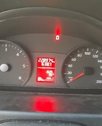 Синий Фольксваген Крафтер, объемом двигателя 2.46 л и пробегом 229 тыс. км за 20000 $, фото 6 на Automoto.ua