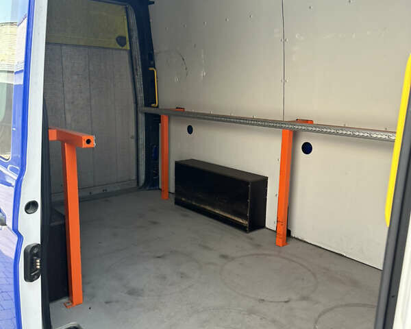 Синий Фольксваген Крафтер, объемом двигателя 2 л и пробегом 238 тыс. км за 20500 $, фото 7 на Automoto.ua