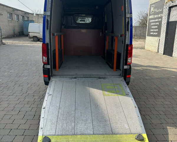 Синий Фольксваген Крафтер, объемом двигателя 2 л и пробегом 238 тыс. км за 20500 $, фото 9 на Automoto.ua