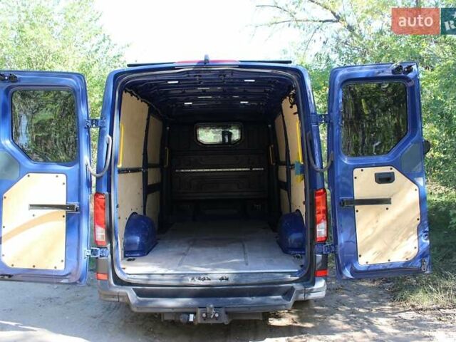 Синій Фольксваген Крафтєр, об'ємом двигуна 1.97 л та пробігом 290 тис. км за 25000 $, фото 9 на Automoto.ua