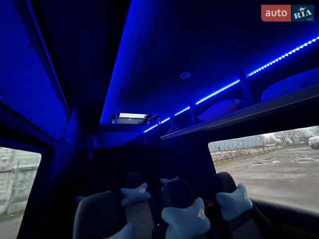Синий Фольксваген Крафтер, объемом двигателя 2.46 л и пробегом 415 тыс. км за 14500 $, фото 16 на Automoto.ua