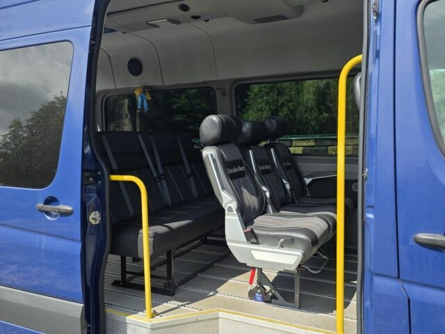 Синий Фольксваген Крафтер, объемом двигателя 2 л и пробегом 400 тыс. км за 16399 $, фото 6 на Automoto.ua