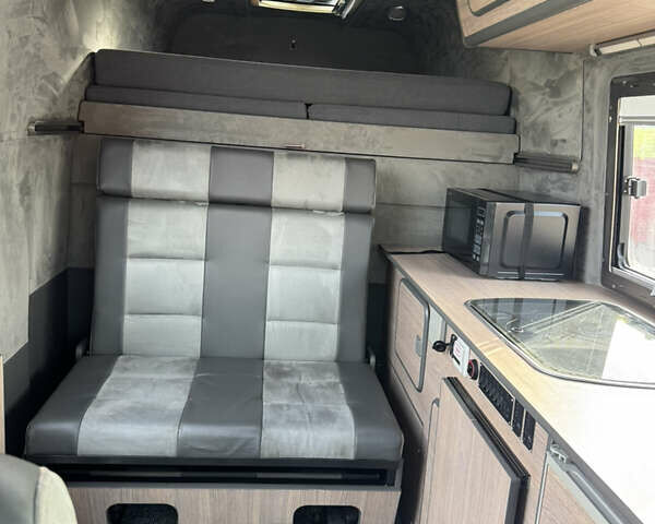 Фольксваген Крафтер 2011 в Киеве на Automoto.ua Синий Фольксваген Крафтер, объемом двигателя 2 л и пробегом 109 тыс. км за 29999 $, фото 25 на Automoto.ua