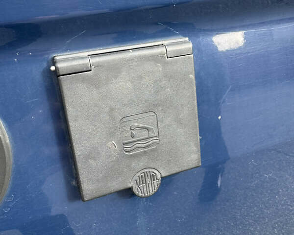 Фольксваген Крафтер 2011 в Киеве на Automoto.ua Синий Фольксваген Крафтер, объемом двигателя 2 л и пробегом 109 тыс. км за 29999 $, фото 5 на Automoto.ua