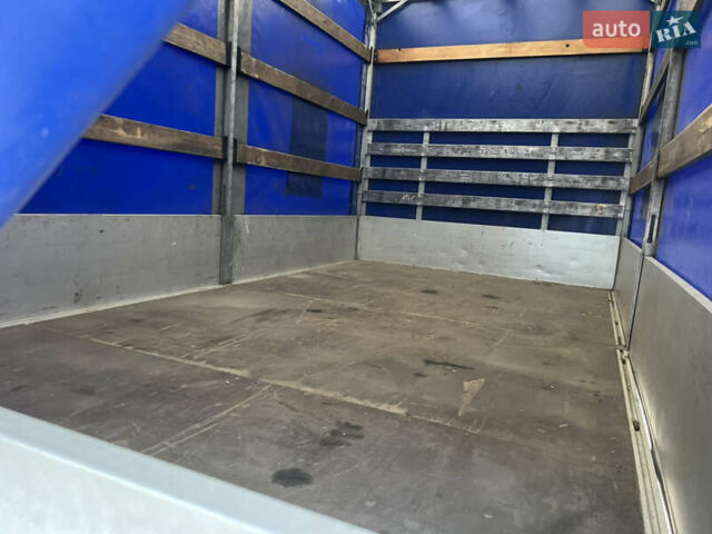 Синій Фольксваген Крафтєр, об'ємом двигуна 2 л та пробігом 260 тис. км за 17700 $, фото 12 на Automoto.ua