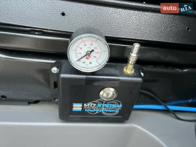 Синій Фольксваген Крафтєр, об'ємом двигуна 2 л та пробігом 260 тис. км за 17700 $, фото 15 на Automoto.ua