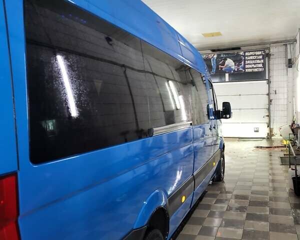 Синий Фольксваген Крафтер, объемом двигателя 2.46 л и пробегом 925 тыс. км за 24500 $, фото 24 на Automoto.ua