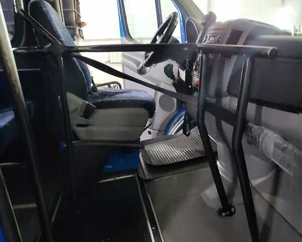 Синий Фольксваген Крафтер, объемом двигателя 2.46 л и пробегом 925 тыс. км за 24500 $, фото 18 на Automoto.ua