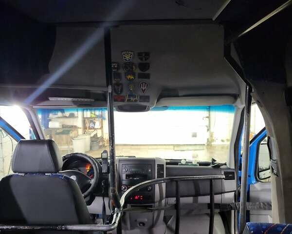 Синий Фольксваген Крафтер, объемом двигателя 2.46 л и пробегом 925 тыс. км за 24500 $, фото 15 на Automoto.ua