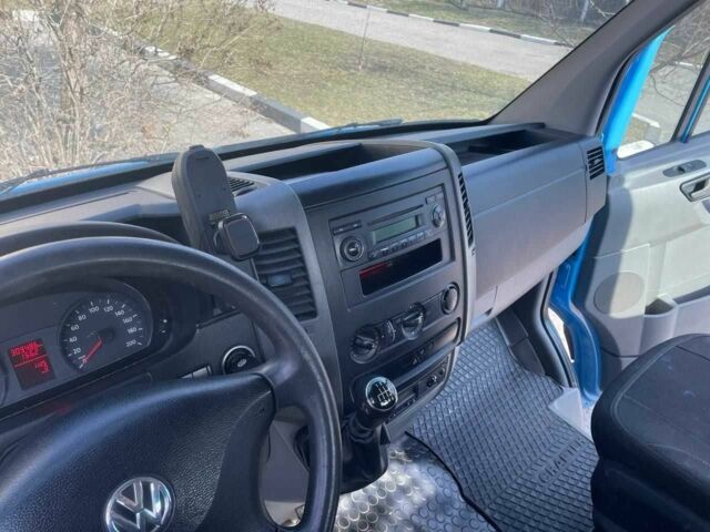 Синий Фольксваген Крафтер, объемом двигателя 1.97 л и пробегом 309 тыс. км за 12300 $, фото 4 на Automoto.ua