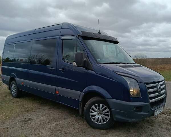 Синий Фольксваген Крафтер, объемом двигателя 2.5 л и пробегом 800 тыс. км за 10100 $, фото 2 на Automoto.ua