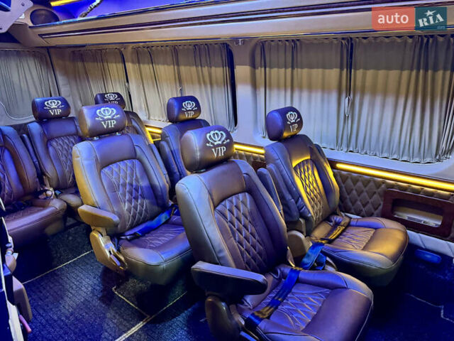 Синій Фольксваген Крафтєр, об'ємом двигуна 1.97 л та пробігом 500 тис. км за 16600 $, фото 28 на Automoto.ua