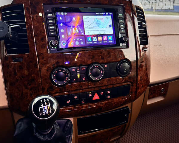 Синій Фольксваген Крафтєр, об'ємом двигуна 1.97 л та пробігом 500 тис. км за 16600 $, фото 21 на Automoto.ua