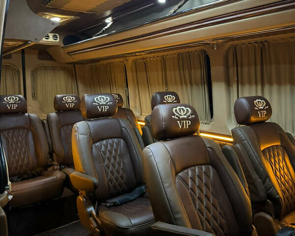 Синій Фольксваген Крафтєр, об'ємом двигуна 1.97 л та пробігом 500 тис. км за 16600 $, фото 27 на Automoto.ua