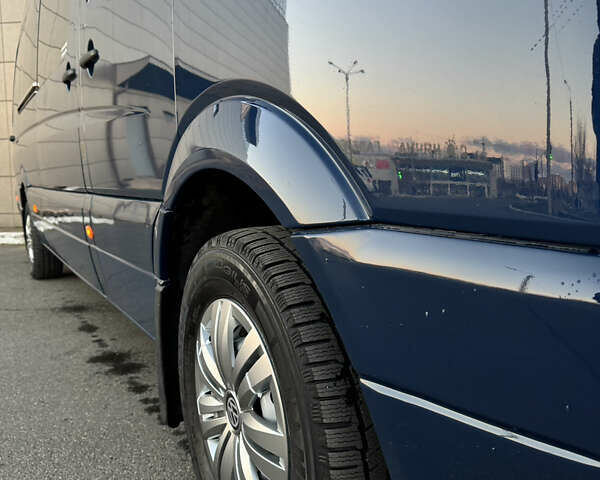 Синій Фольксваген Крафтєр, об'ємом двигуна 1.97 л та пробігом 500 тис. км за 16600 $, фото 18 на Automoto.ua