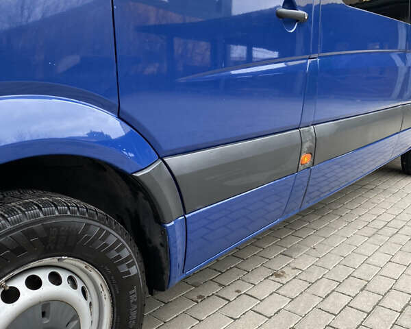 Синій Фольксваген Крафтєр, об'ємом двигуна 2 л та пробігом 260 тис. км за 16500 $, фото 15 на Automoto.ua