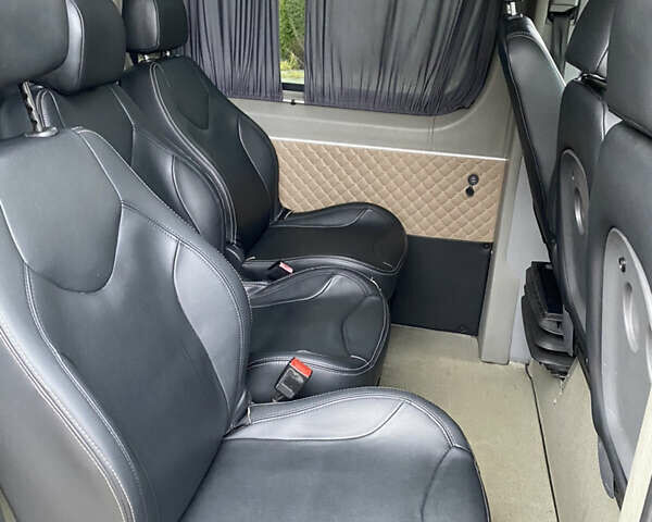 Синій Фольксваген Крафтєр, об'ємом двигуна 2 л та пробігом 260 тис. км за 16500 $, фото 27 на Automoto.ua